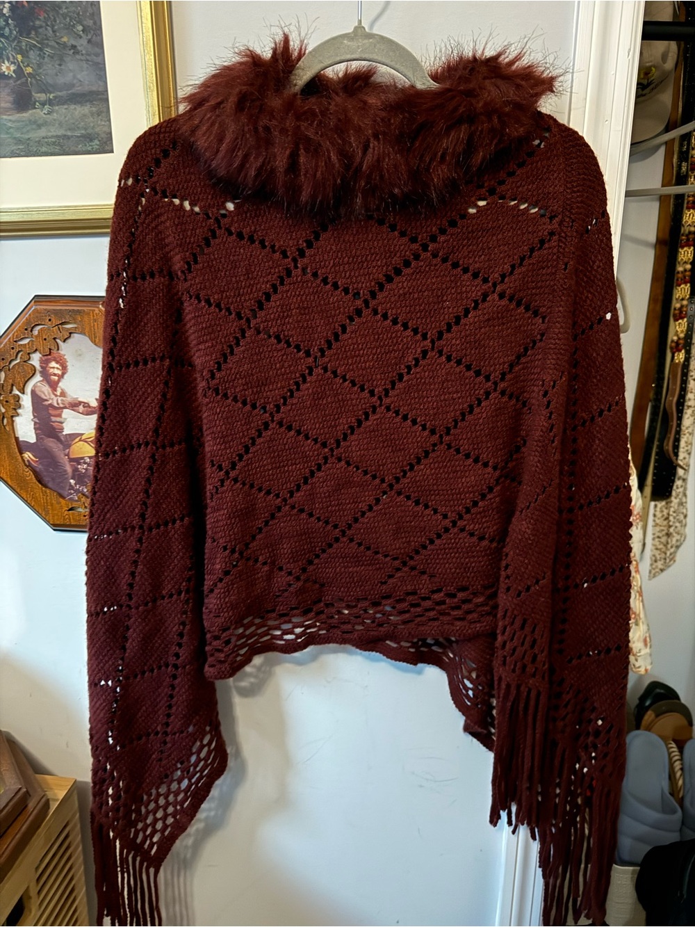 Faux-Fur Collar Knit Poncho Shrug in Deep Wine
